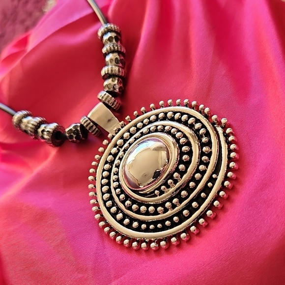 Traditional Beautiful Oxidized Silver Leather Strap Necklace - Picture 2 of 13